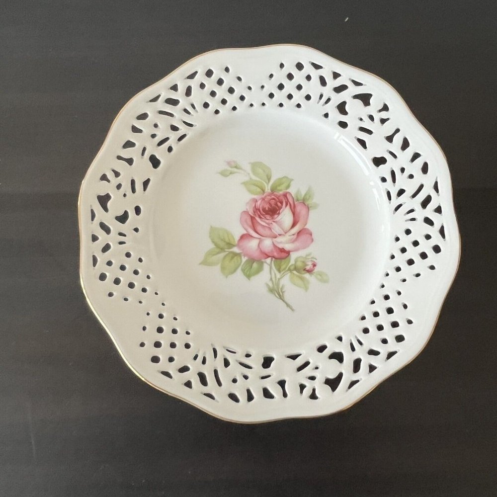 Vintage Schumann Arzberg Germany Rose Pattern Reticulated Porcelain Plate 7.5”